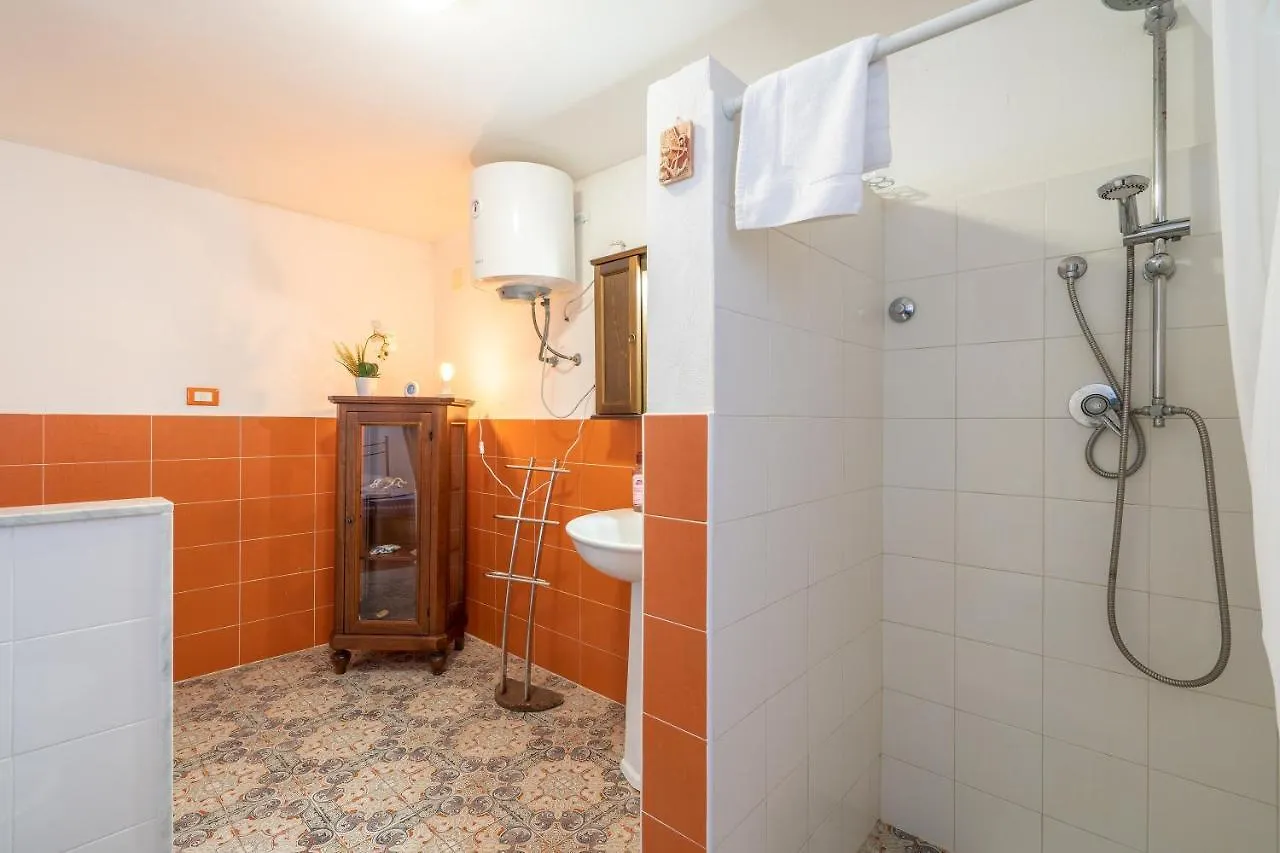 Bes Beach - Villa Con Piscina Fontane Bianche 0*,  Itálie