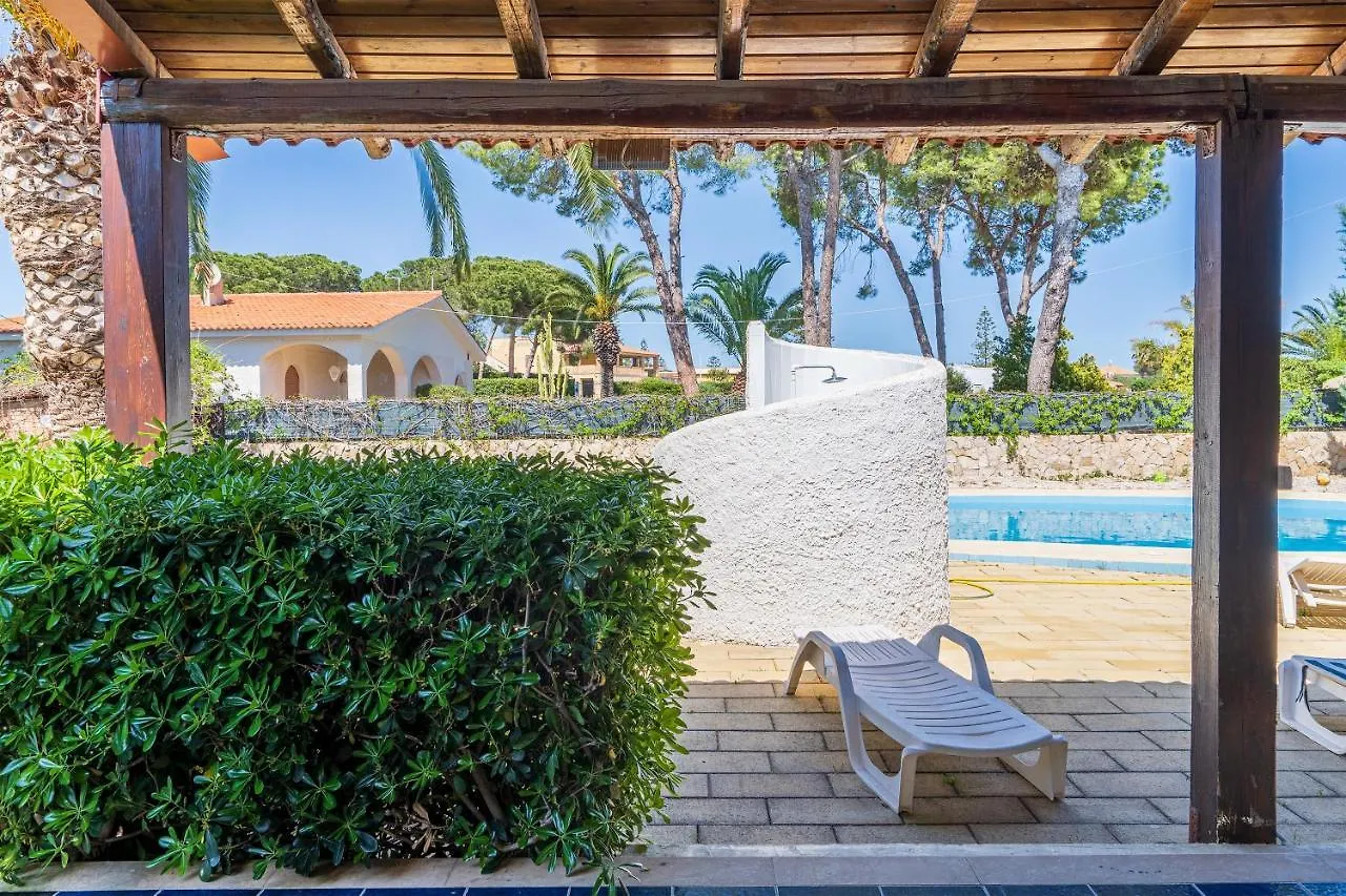 Bes Beach - Villa Con Piscina Fontane Bianche